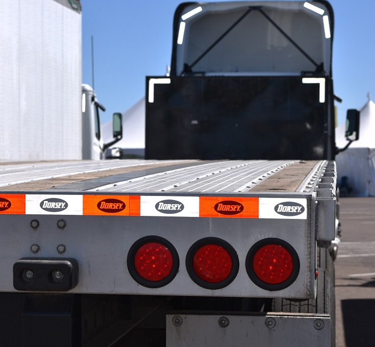 Flat Bed Truck